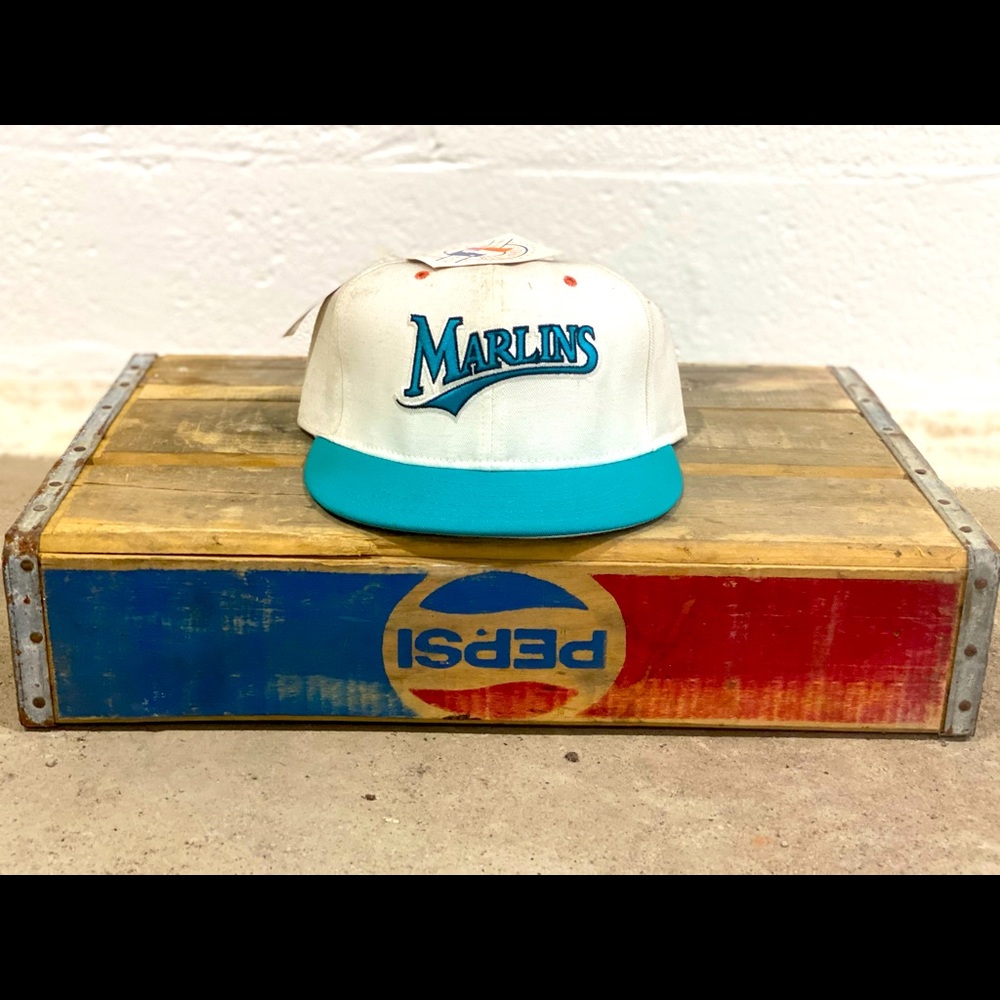 90s vintage Marlins baseball hat